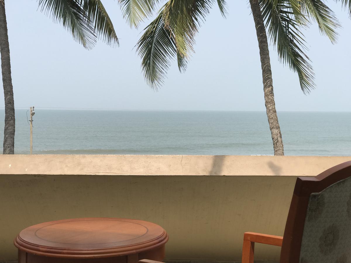Marmara Beach House Hotel Kannur Exterior photo